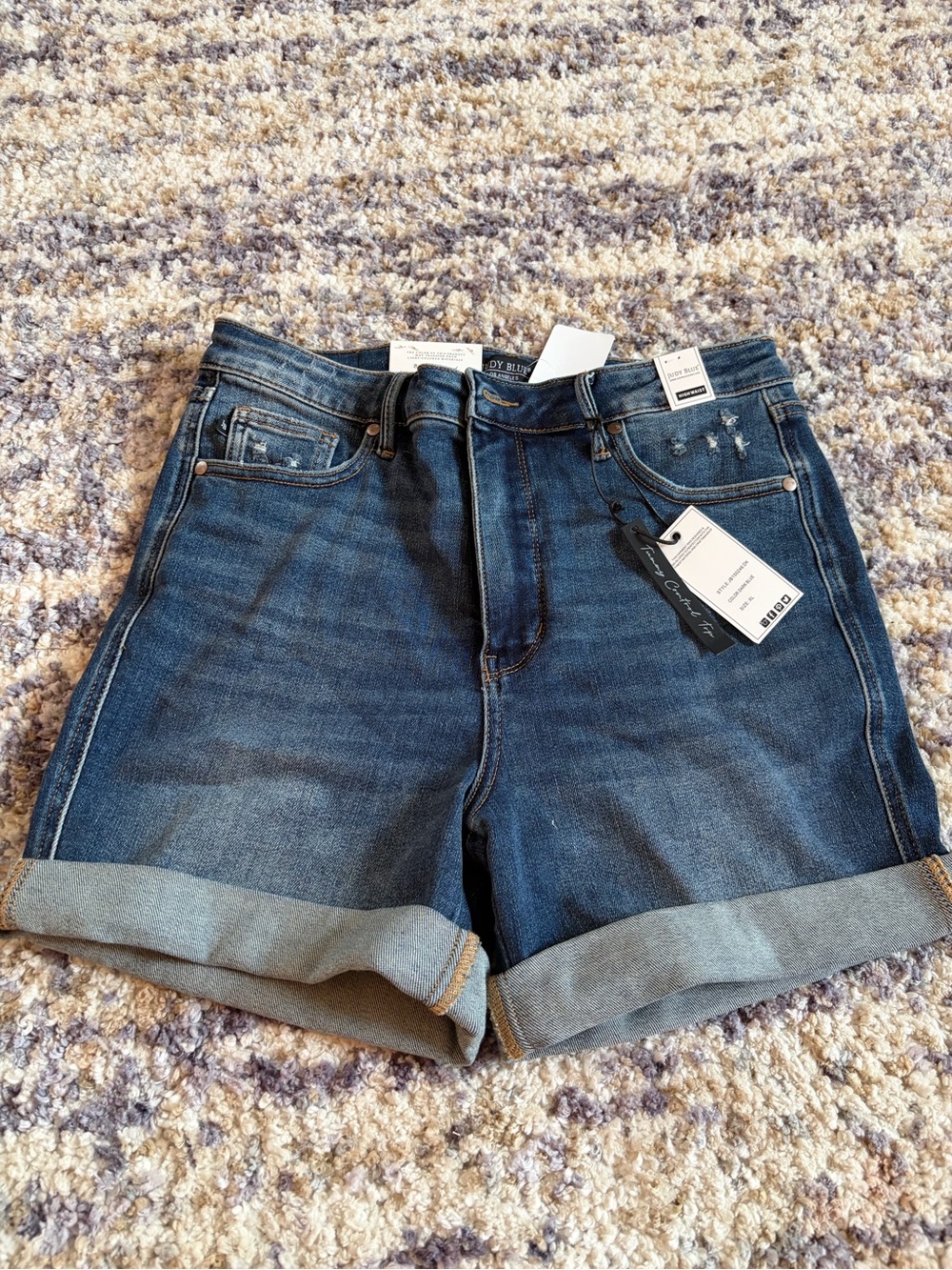 NWT Judy Blue High Waist Distressed Cuffed Denim Shorts Dark Blue XL